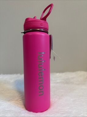 Lululemon Back to Life Sport Bottle 24oz (Straw Lid) -  Ripened Raspberry (RARE)